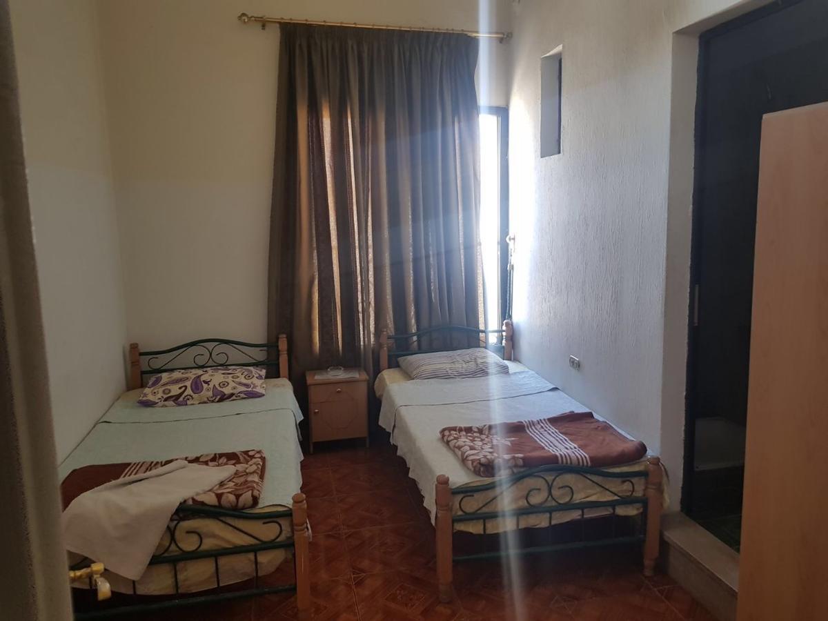 Jammal Hotel バールベック エクステリア 写真